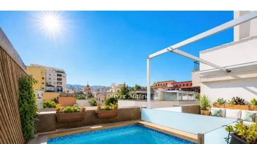 EXCLUSIVO CHALET ADOSADO CON PISCINA EN SON ESPANYOLET