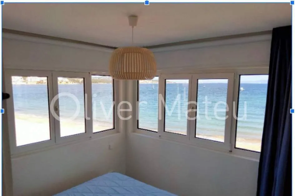 PISO REFORMADO Y CON PARKING EN LA PLAYA