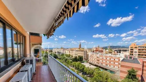 Piso amplio en plenas Avenidas, Palma de Mallorca