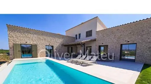 CHALET UNIFAMILIAR CON PISCINA, JARDIN Y GARAJE