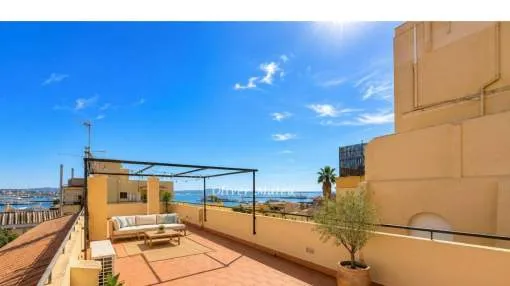 ÁTICO EXCLUSIVO CON TERRAZA Y SOLARIÚM PRIVADO - VISTAS PANORÁMICAS AL MAR