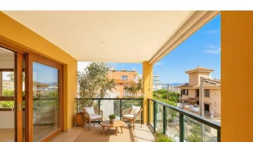 ÁTICO EXCLUSIVO CON TERRAZA Y SOLARIÚM PRIVADO - VISTAS PANORÁMICAS AL MAR