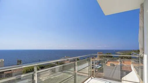 Ático renovado con increíbles vistas en Cala Pi