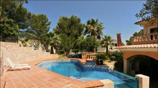 Lujosa villa mallorquina con piscina en El Toro