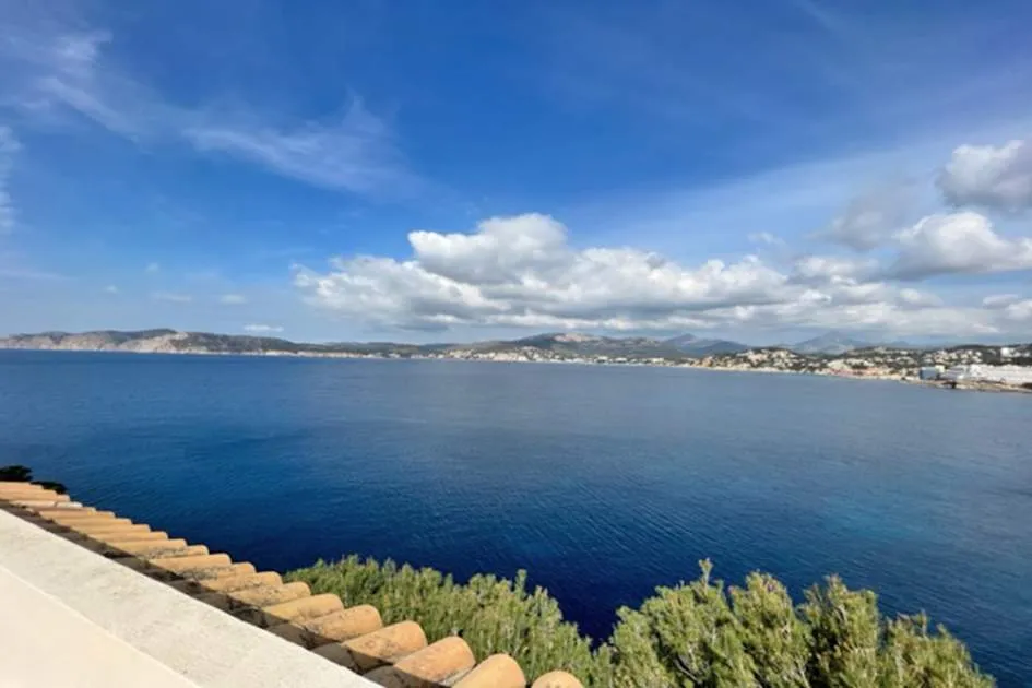 Villa en primera línea de mar en Santa Ponça