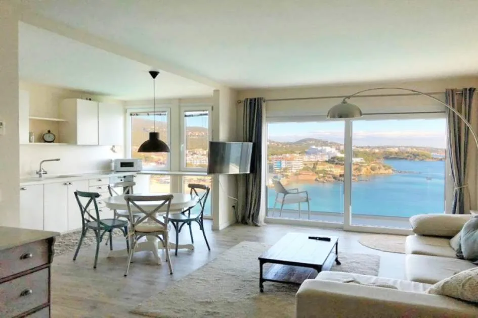 Apartamento con vistas increibles al mar en Palmanova