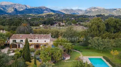 Hermosa finca con gran jardín en venta cerca de Moscari, Mallorca