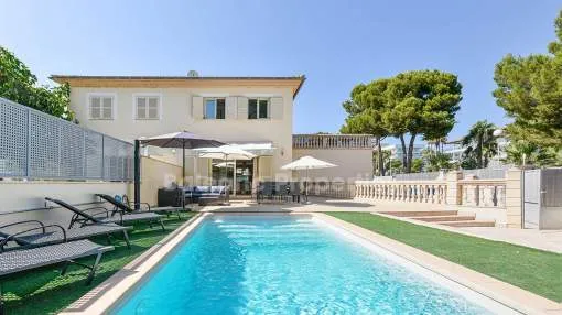 Excelente villa de vacaciones con piscina, en venta cerca de Playa de Muro, Mallorca