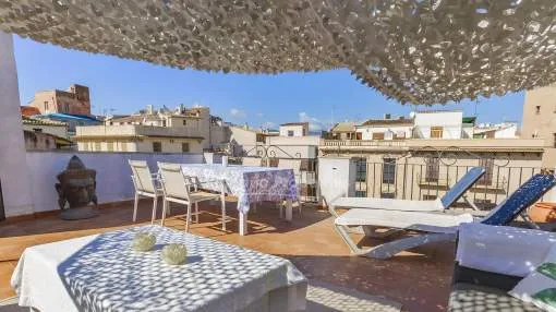 Ático con terraza privada en venta en el centro histórico de Palma, Mallorca
