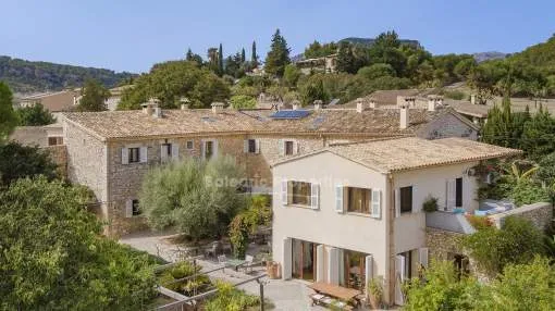 Preciosa casa de campo con licencia de hotel y piscina en venta en Lloseta, Mallorca