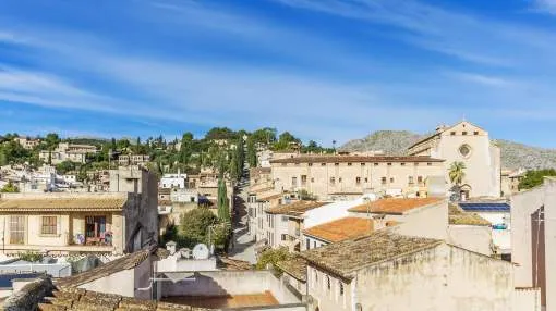 Ático con increíbles vistas en venta en el casco antiguo de Pollensa, Mallorca