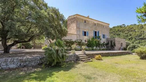 Oportunidad de posible hotel agroturismo con impresionantes vistas en venta en Felanitx, Mallorca