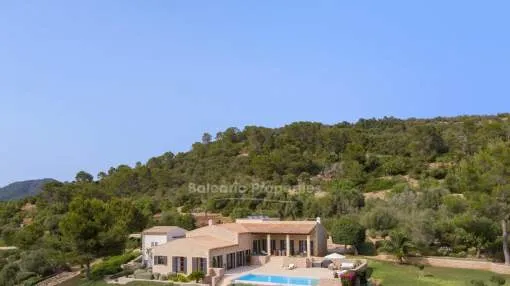 Finca de lujo con jardines inmaculados en venta en Sant Llorenç, Mallorca
