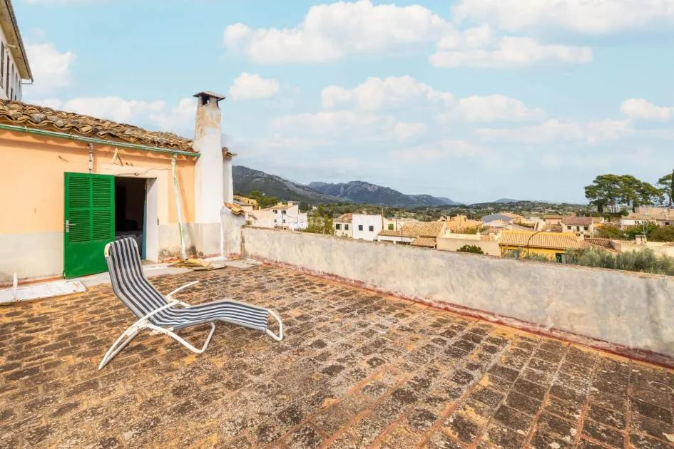 Casa de pueblo para reformar, en venta en el centro de Selva, Mallorca