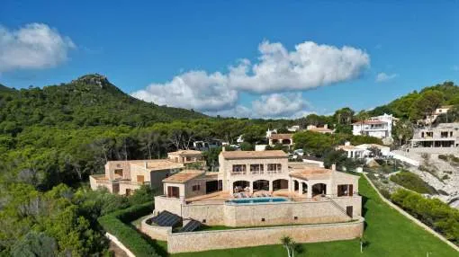 Espectacular villa en primera línea en venta en Capdepera, Mallorca