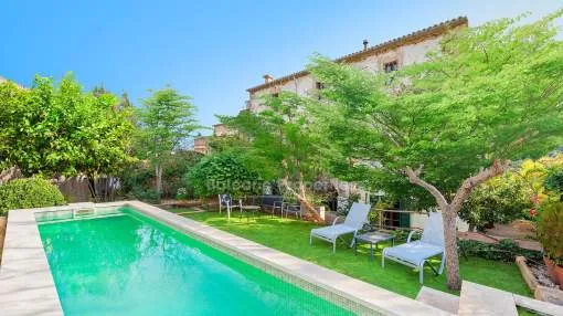 Encantadora casa de pueblo con licencia de alquiler vacacional en venta en Mancor de la Vall, Mallorca