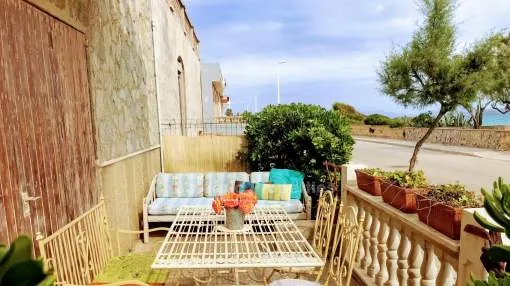 Excepcional villa con licencia comercial y de alquiler vacacional en venta en Son Serra de Marina, Mallorca