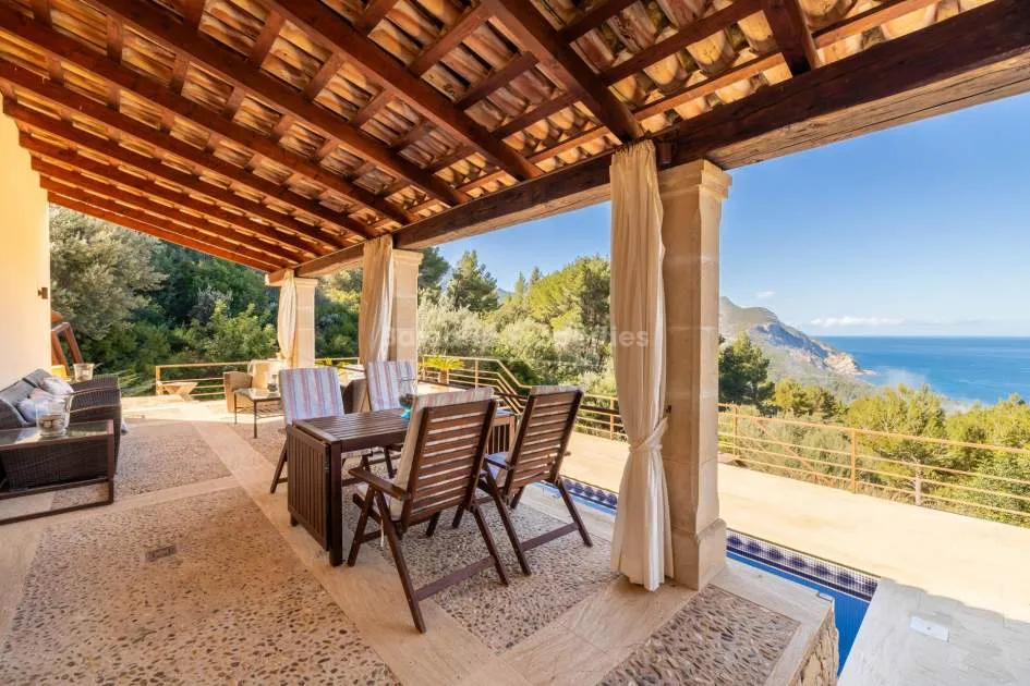Villa de campo con vistas al mar en venta en Valldemossa, Mallorca