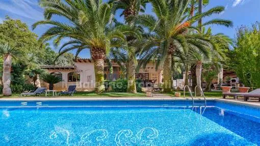 Hermosa casa de campo en una generosa parcela, en venta en Sencelles, Mallorca