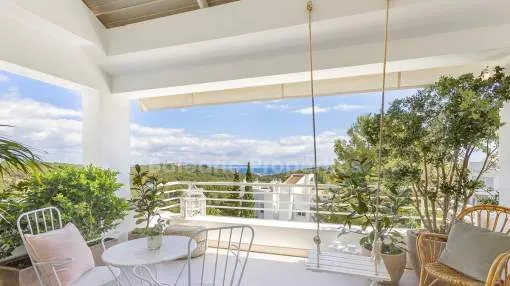 Elegante apartamento con piscina comunitaria en venta cerca de Palma, Mallorca
