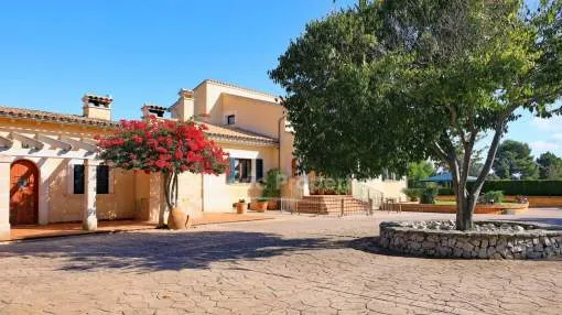 Casa de campo con licencia de vacaciones, en venta en Selva, Mallorca