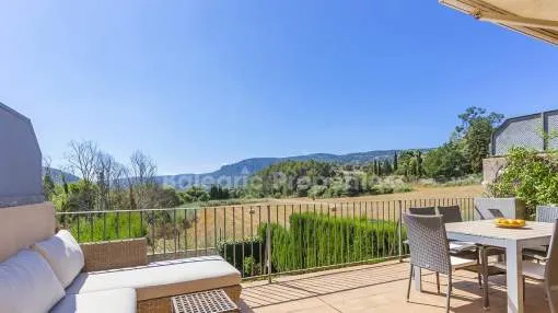 Encantadora casa de pueblo con piscina y jardín en venta en Puigpunyent, Mallorca