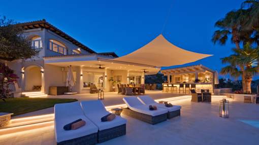Se vende una extraordinaria villa con vistas al mar en Puerto Andratx. Mallorca Se vende una extraordinaria villa con vistas al mar en Puerto Andratx. Mallorca