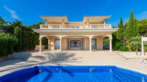 Comprar villa de lujo con acceso directo al mar en Sol de Mallorca Comprar villa de lujo con acceso directo al mar en Sol de Mallorca