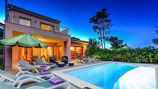 Fabuloso chalet con licencia de alquiler vacacional, en venta en Cala San Vicente, Mallorca Fabuloso chalet con licencia de alquiler vacacional, en venta en Cala San Vicente, Mallorca