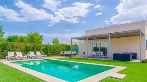Chalet para 4 personas con piscina Chalet para 4 personas con piscina