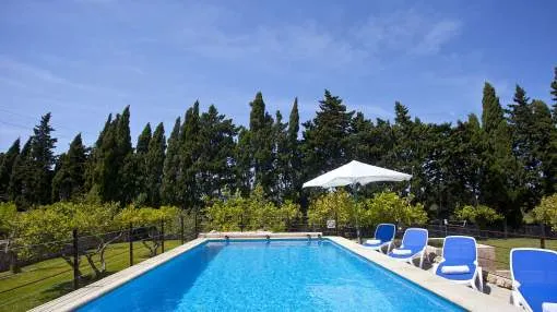 Estupenda Villa para 5 personas, wifi, piscina privada, perfecta para familias  en una zona tranquila tan solo 10 minutos en coche de la playa.