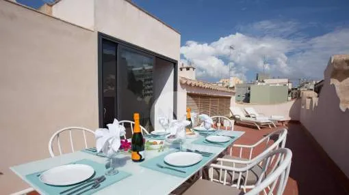 Casa señorial modernista en Santa Catalina en Palma de Mallorca Casa señorial modernista en Santa Catalina en Palma de Mallorca