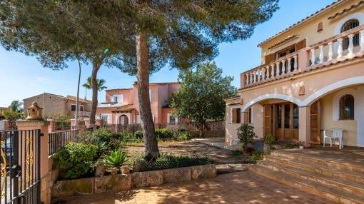 Beautiful, Mediterranean-style villa in Son Ferrer Beautiful, Mediterranean-style villa in Son Ferrer