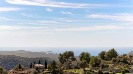 Hermosa casa de caracter e historia con espectaculares vistas hacia el mar y montañas en Galilea
