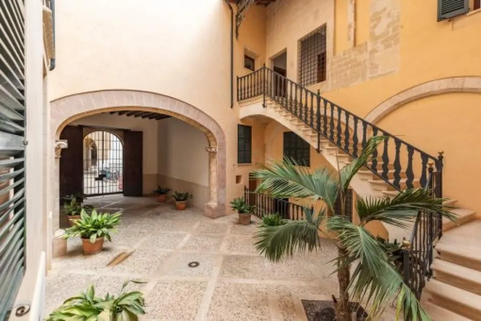 Exclusivo apartamento de obra nueva en una casa señorial de 1810 en el casco antiguo de Palma
