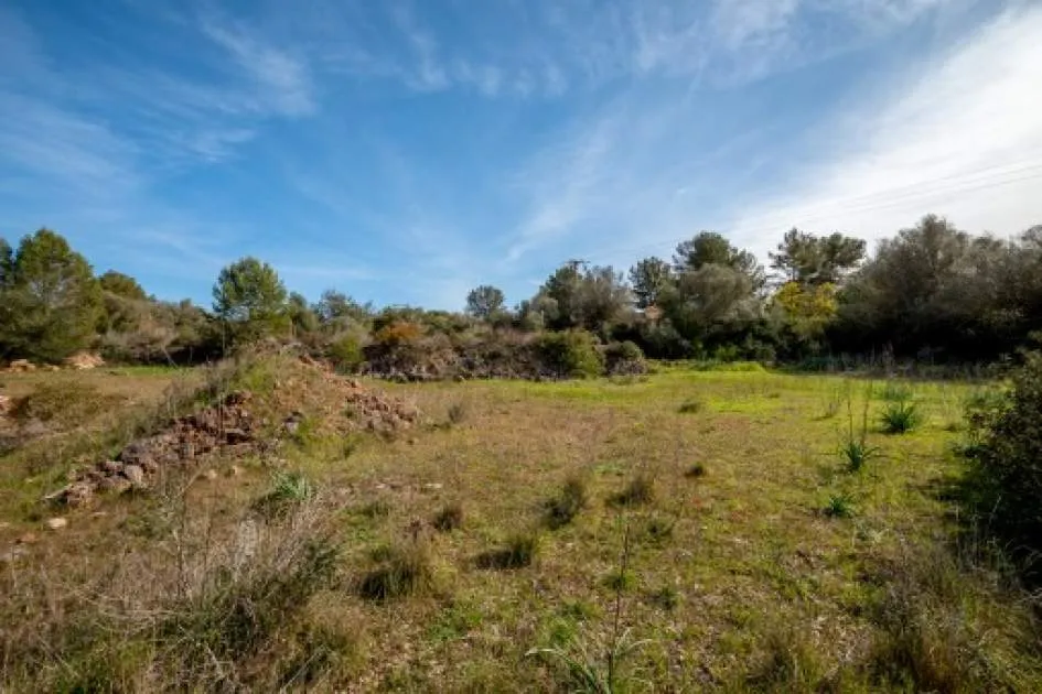 Precioso terreno edificable con proyecto aprobado cerca de Sencelles