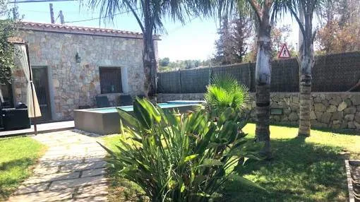 Casa con piscina, 3 dormitorios y patio en Sant Llorenç des Cardassar