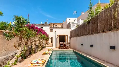 Preciosa casa de pueblo en Alaró con jardín y piscina
