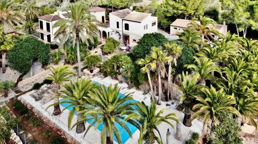 Impressive villa with established tree population and large pool near to Colonia de Sant Jordi