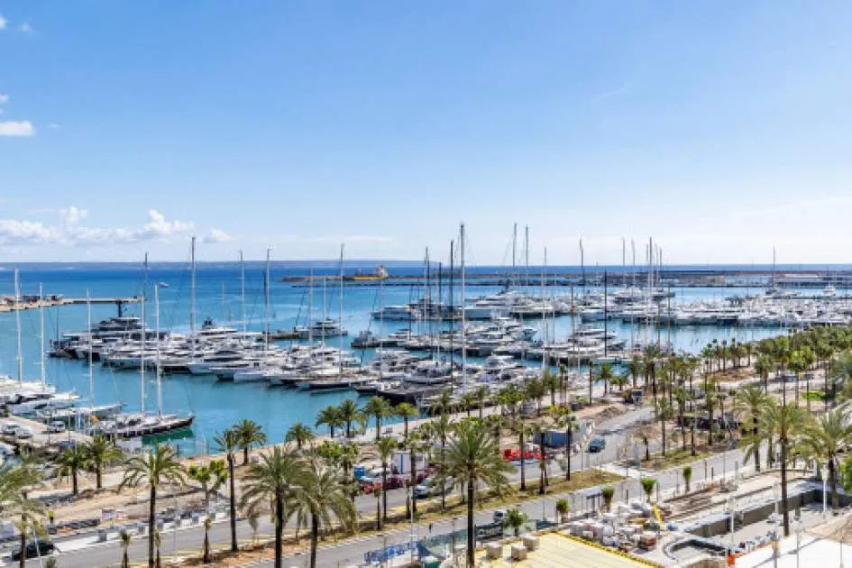 Precioso piso reformado con espectaculares vistas al puerto de Palma