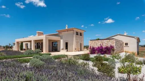Finca de lujo rural con piscina y olivar – obra nueva terminada cerca de Es Trenc y Sa Ràpita