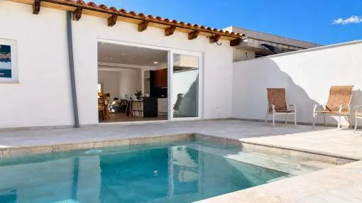 Casa de pueblo moderna con piscina y garaje en Llucmajor para alquilar a larga duración