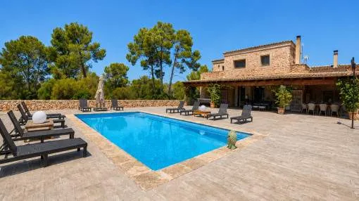 Amplia finca con casa de invitados, piscina y mucha intimidad cerca de Algaida