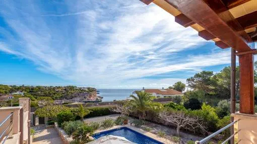 Villa tradicional con unas vistas espectaculares de la costa de Cala Santanyi