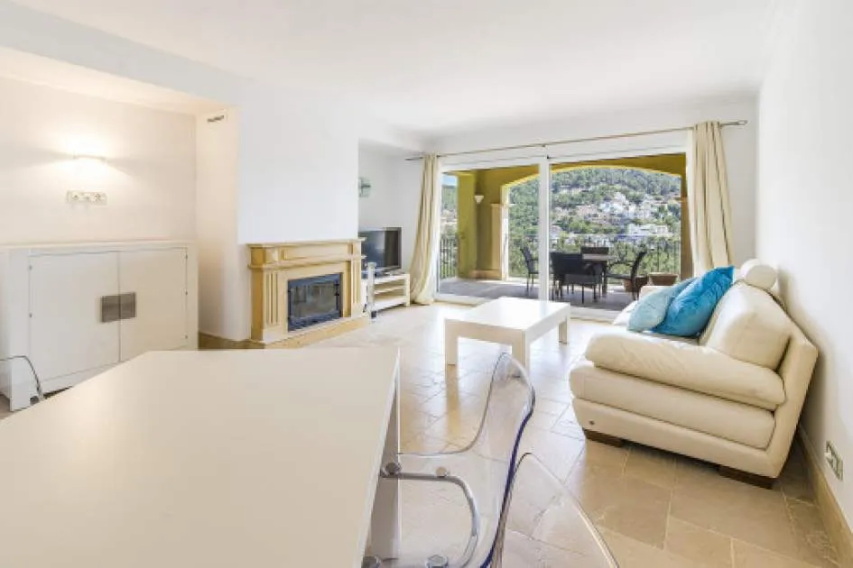 Luxury apartment with sea and mountain views in a high-quality residential complex with Spa in Port d'Andratx