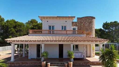 Chalet in Cala Pi with Sea Views, Pool and Generous Outdoor Space