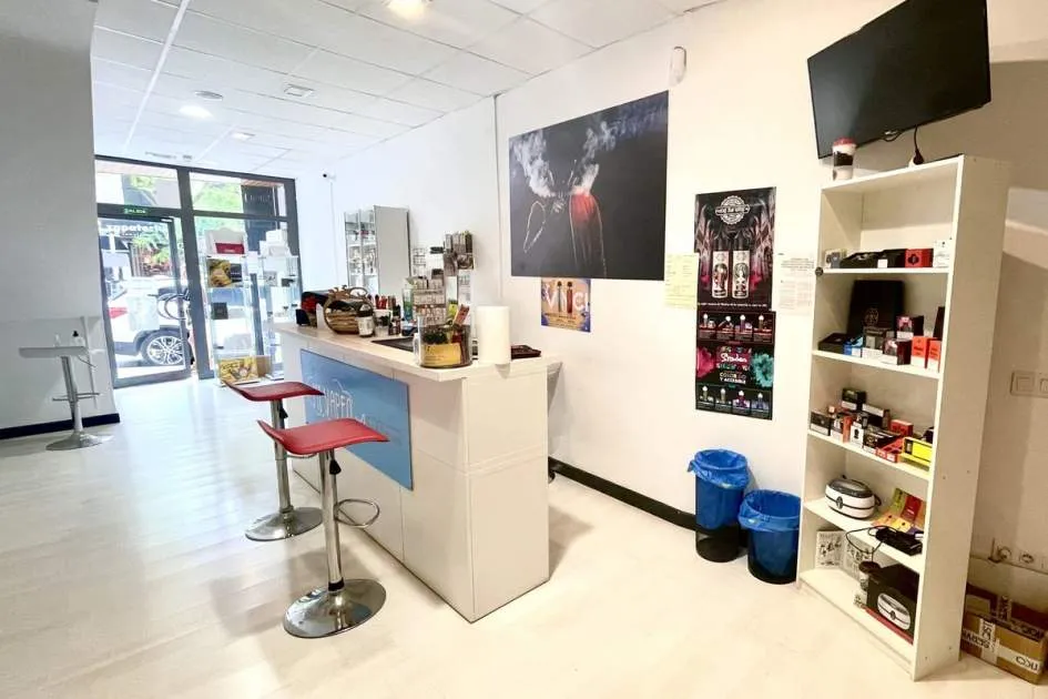 Cesión de local comercial en funcionamiento en el centro de Manacor.
