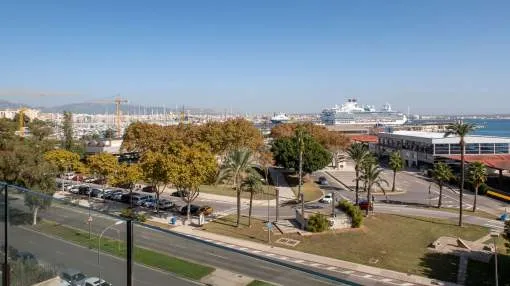 Nuevo exclusivo apartamento con vistas al mar en el puerto de Palma