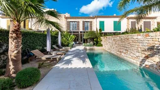 Excepcional casa en el centro de Santanyí con piscina privada