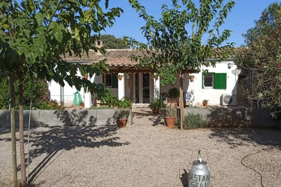 Preciosa parcela con agua propia de 245.000 m2 para construir casa de 300 m2 en Sencelles. Preciosa parcela con agua propia de 245.000 m2 para construir casa de 300 m2 en Sencelles.